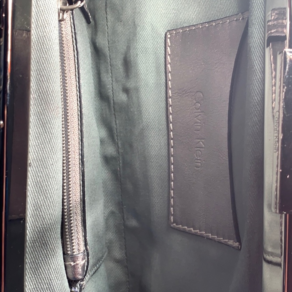 Calvin Klein Elegant Clutch Bag - Picture 8 of 8